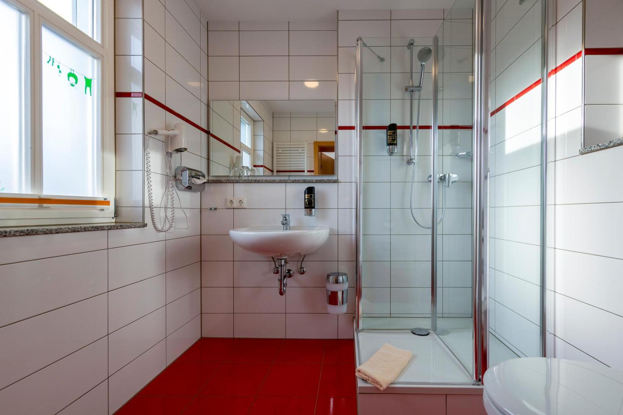 Landgasthof Zur Tanne Hotel Waltershausen